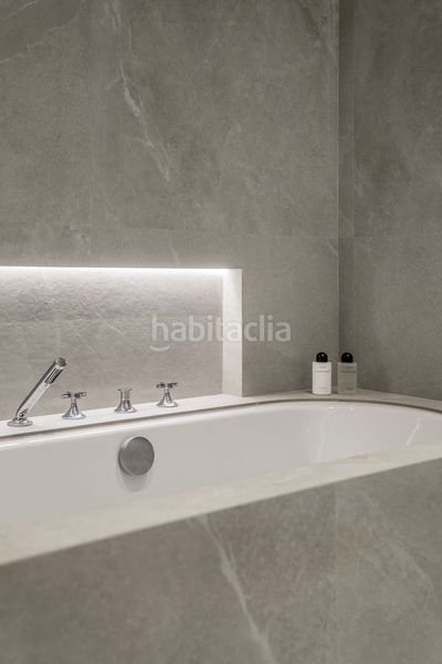 Foto be6b24a5-1530-4c2c-9d25-4eb5294ce0b5. Planta baixa amb aparcament a Sierra Blanca Marbella