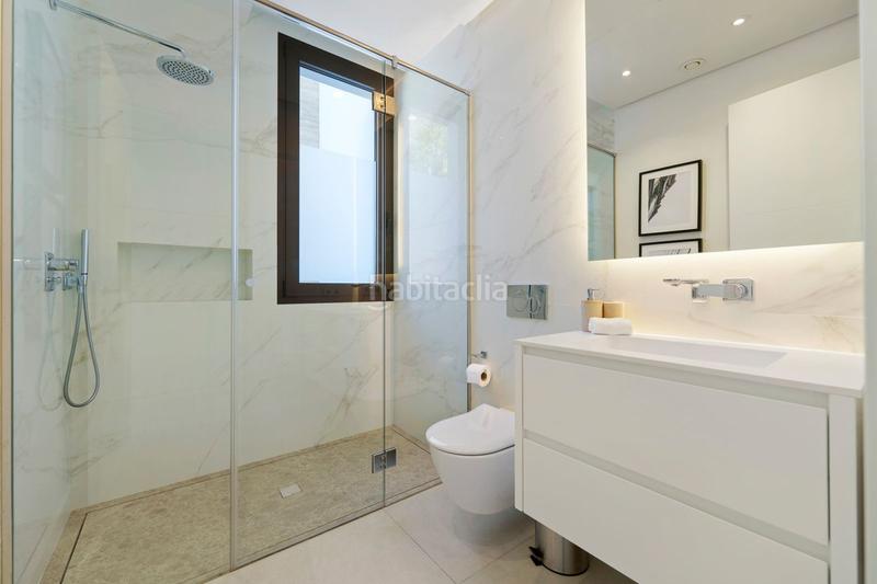 Foto ef5468be-8c2a-4135-8a41-0091b92fa316. Chalet with parking pool in lomas de Marbella club Marbella