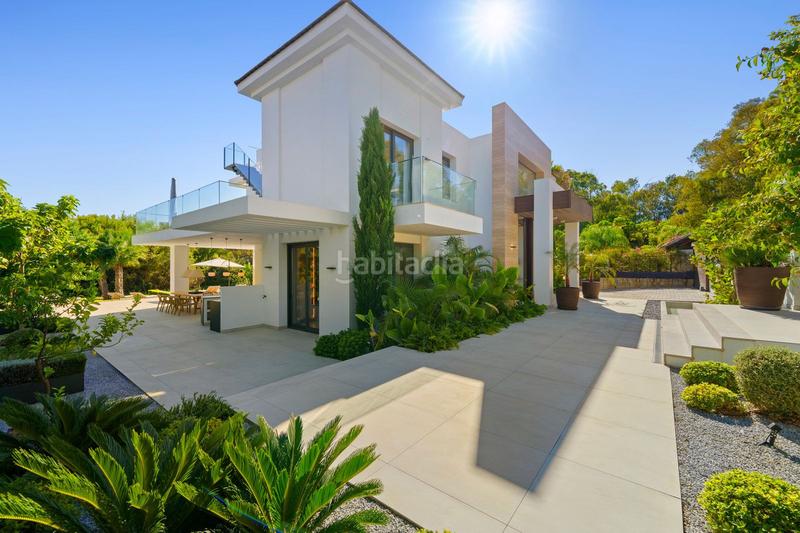 Foto c6df4313-fef7-4136-a2f5-81590e8c37e7. Chalet avec parking piscine dans lomas de Marbella club Marbella