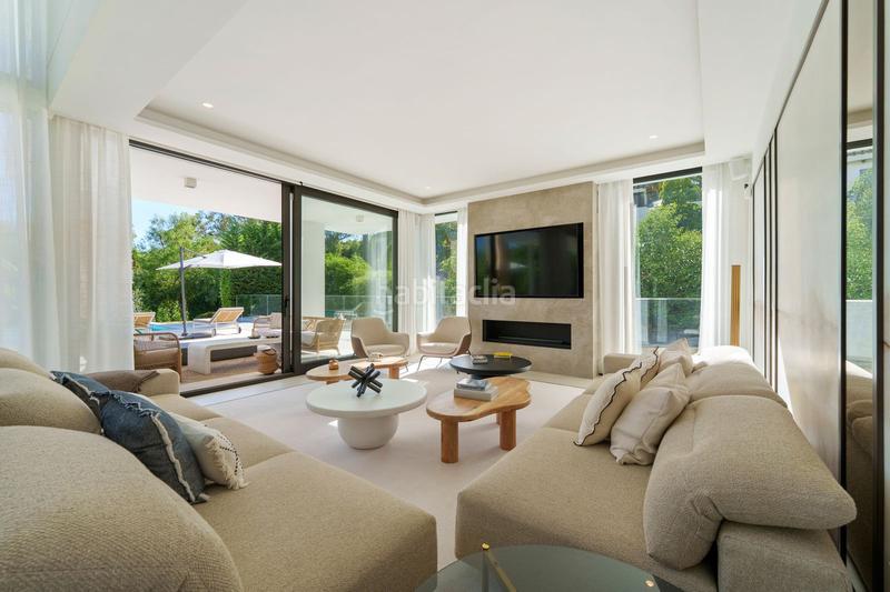 Foto 1c0022f7-f89b-4e61-968f-1435d968c7c5. Chalet con parcheggio piscina in lomas de Marbella club Marbella