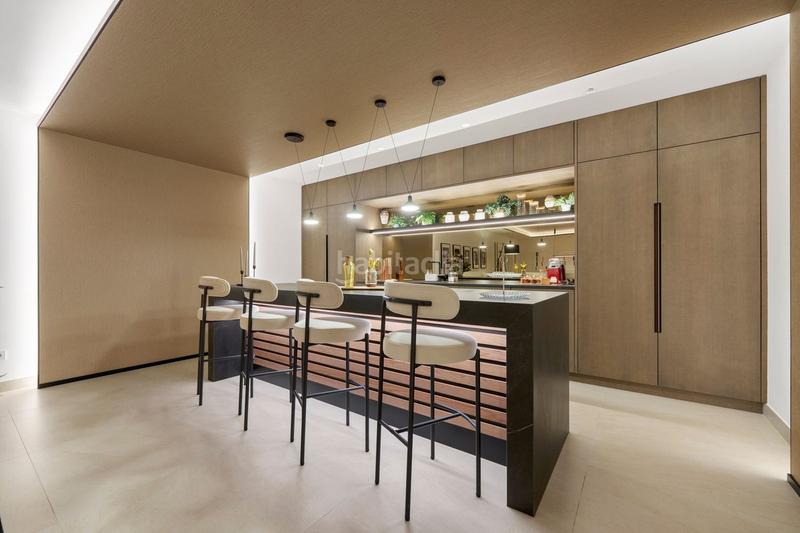 Foto 3075304d-d314-4abc-b482-a3aac11410a0. Chalet con parcheggio piscina in lomas de Marbella club Marbella