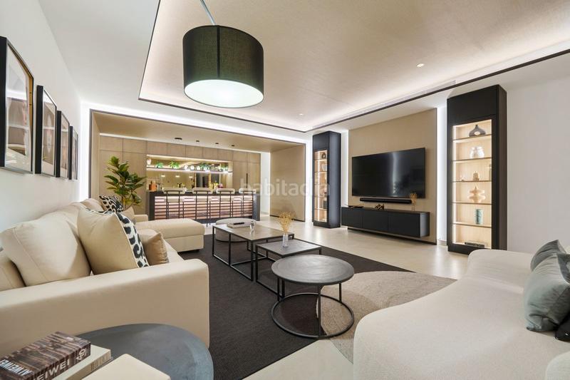 Foto 7de0fe6c-502a-4be2-bd16-0b56ca7ea406. Chalet con parcheggio piscina in lomas de Marbella club Marbella