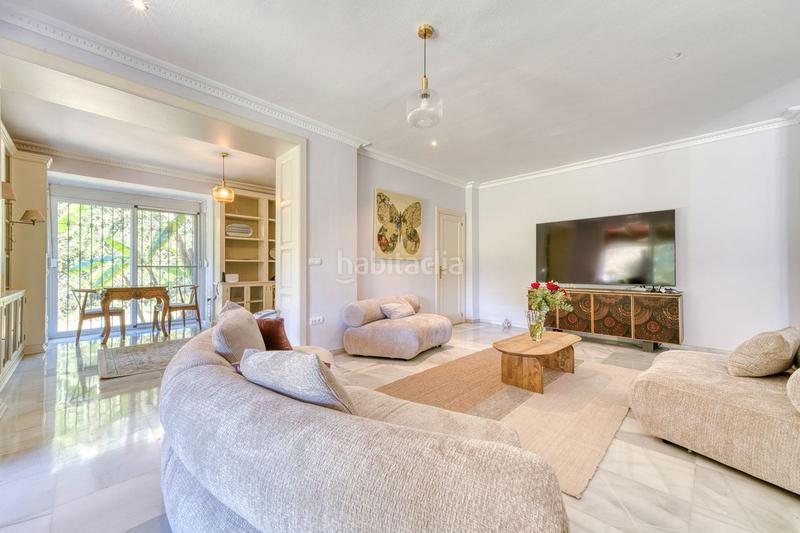 Foto 298e3b4b-e4c9-447b-9995-2b6bfb814a12. Chalet with parking pool in Las Brisas Marbella