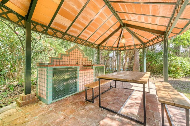 Foto e4888891-4a50-4bf4-b3c5-defa452a7c57. Chalet en Las Brisas Marbella