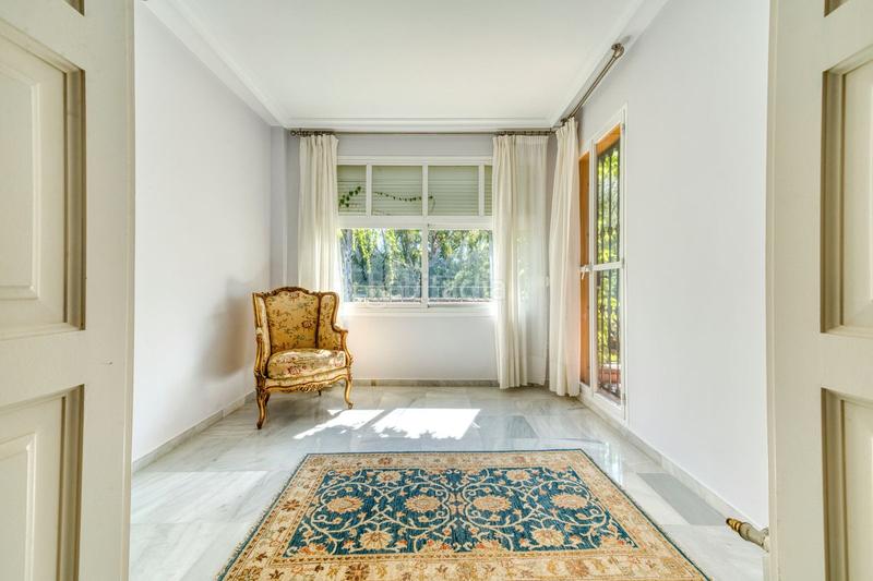 Foto ad1e1476-c0ce-4335-9239-dd6847a29c4e. Chalet con parcheggio piscina in Las Brisas Marbella