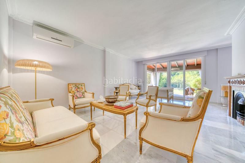 Foto f8d697ee-7607-4617-be1a-ebb91ab9a211. Chalet con parcheggio piscina in Las Brisas Marbella