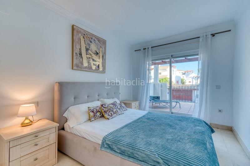 Foto d612be76-ed53-4dbf-86e8-b4add4fc6f7e. Apartament amb aparcament piscina a Nueva Alcántara Marbella