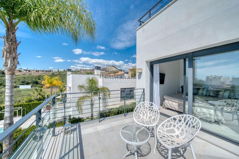 Foto 48c20bc3-3331-4343-bef0-98d9e6bc2507. Chalet mit parking pool in La Concha - Resina Golf Estepona