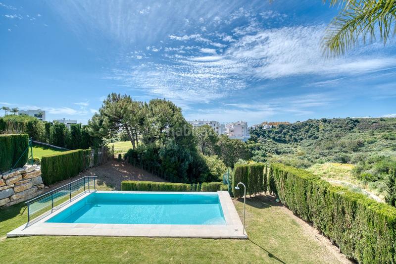 Foto 417b5323-234c-4a5b-86d2-31bc687ff52f. Chalet en La Concha - Resina Golf Estepona