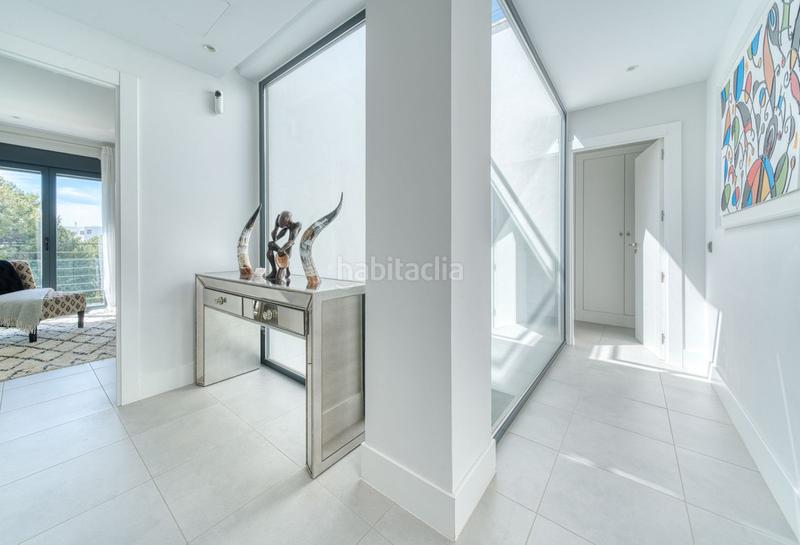 Foto 519cdd28-51dd-4599-ada6-129b1d820c67. Xalet amb aparcament piscina a La Concha - Resina Golf Estepona