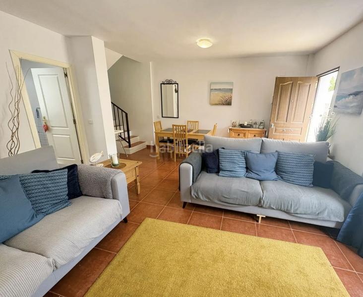 Foto 16ae83d7-8abb-4df7-9810-2dc3041d8a98. Casa adossada amb piscina a bahía de Casares Casares