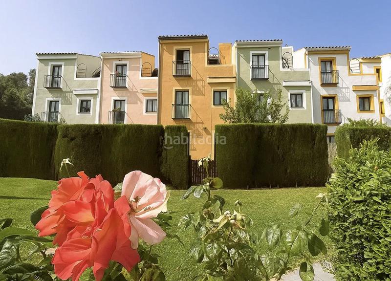 Foto 39806423-6cc6-4400-84c6-175ba195beaa. Casa adossada amb piscina a bahía de Casares Casares