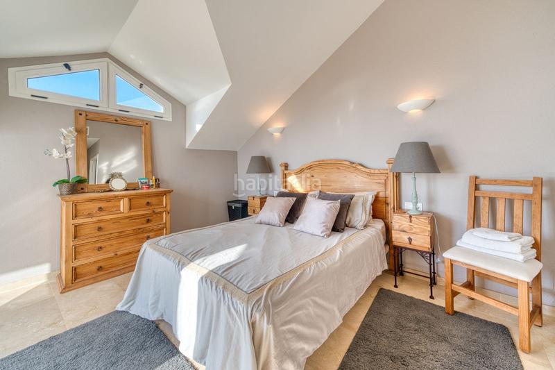 Foto 02077db6-1f86-4d81-a704-b8f450d3c03e. Dúplex amb aparcament piscina a La Duquesa Manilva