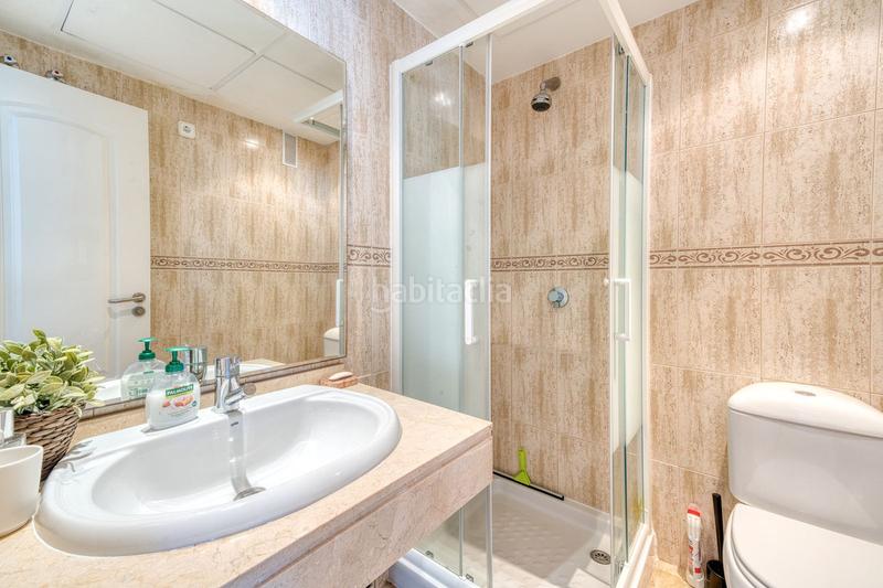 Foto fb1d2742-ccb9-4344-9076-18afcb09f016. Dúplex amb aparcament piscina a La Duquesa Manilva