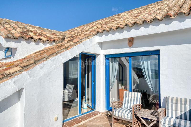 Foto 2b3e7a39-7095-43ca-b86b-2e34019aa4d8. Zweistöckige wohnung mit parking pool in La Duquesa Manilva