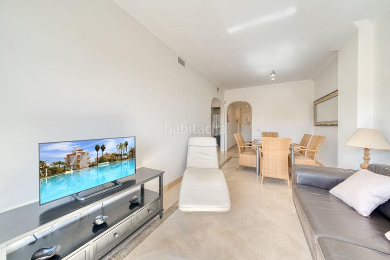 Foto f1ba56c1-7cff-4ad8-8716-a62373fed9e0. Apartament amb aparcament piscina a Riviera del Sol Mijas