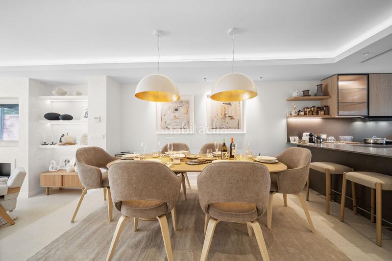 Foto 24142622-ddf7-410f-a434-1159d5da6a13. Maison jumelée avec parking piscine dans San Pedro de Alcántara Pueblo Marbella