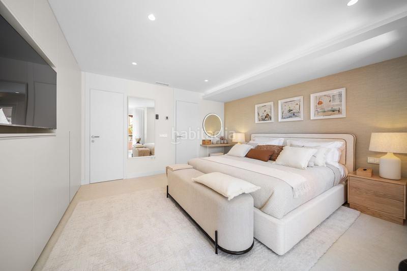 Foto 4e793693-e876-4bed-81b7-f093ee27191f. Maison jumelée avec parking piscine dans San Pedro de Alcántara Pueblo Marbella