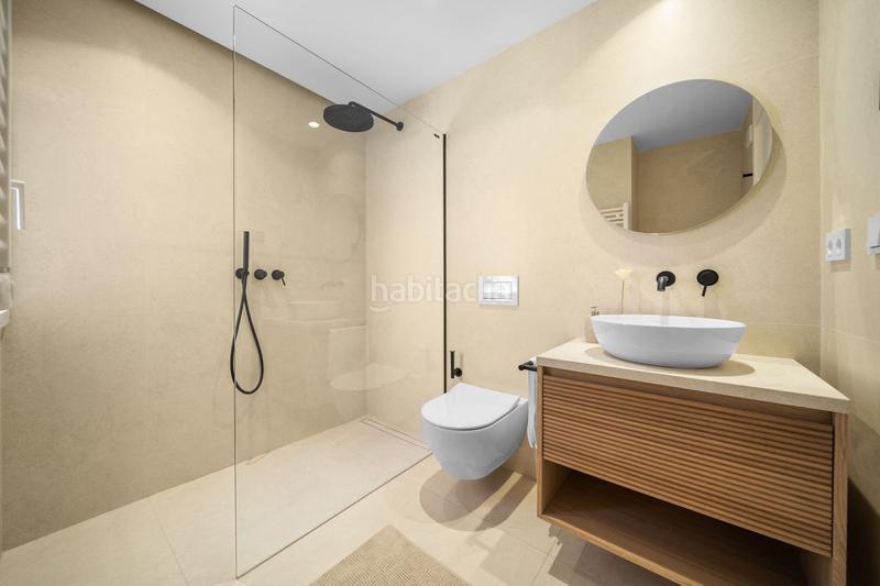 Foto a296f0b7-f6cd-46e8-bf22-91279e0e6487. Maison jumelée avec parking piscine dans San Pedro de Alcántara Pueblo Marbella