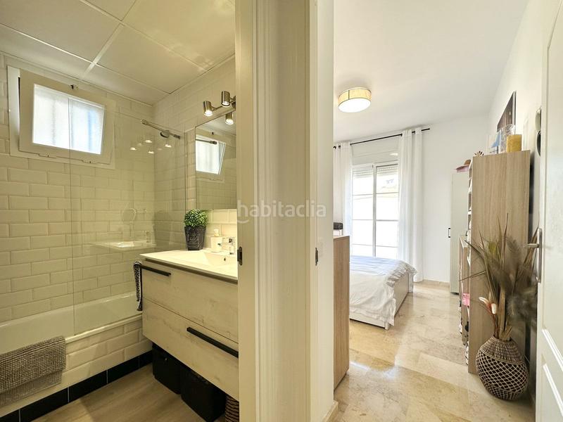 Foto 4e1747cd-44b9-4b72-8346-b1a243425d5d. Apartamento en Chullera Manilva