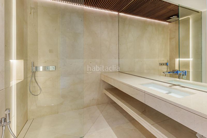 Foto 7ea2d723-bb02-49cb-be7b-b5db9f660e4a. Chalet avec parking piscine dans La Quinta Benahavís