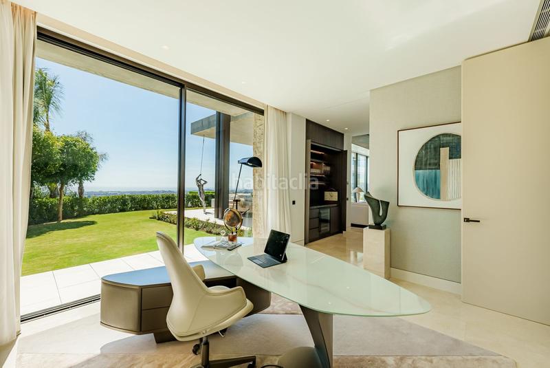 Foto 2e3932a4-67ac-4c11-a939-f17e6d26118c. Chalet con parcheggio piscina in La Quinta Benahavís