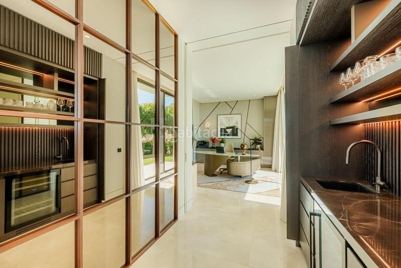 Foto d3460b80-2142-4294-9ab3-92610b97c513. Xalet amb aparcament piscina a La Quinta Benahavís