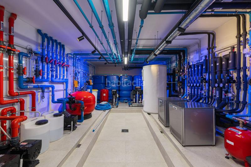 Foto 1338664b-03ce-40e2-b544-d620f4307645. Chalet con parcheggio piscina in Nagüeles Alto Marbella