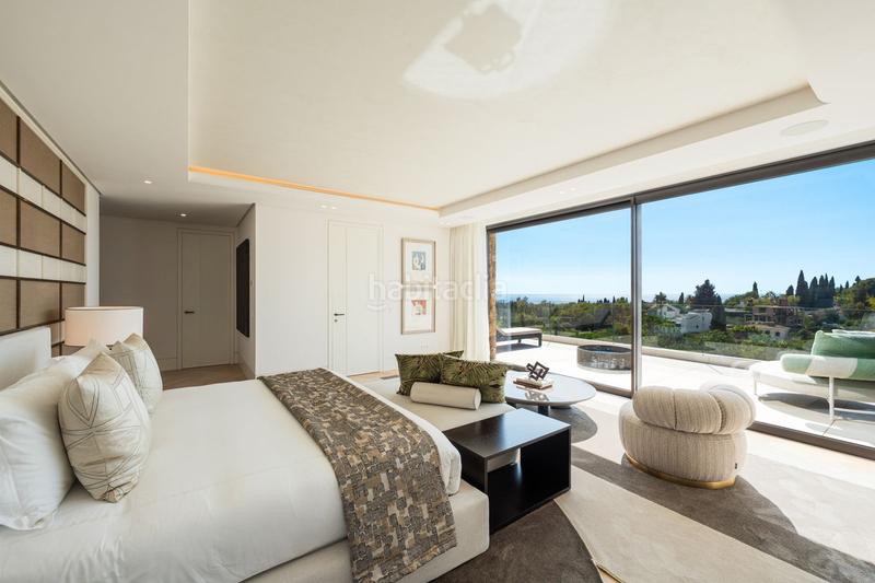 Foto 80682508-59fe-47fc-8a0b-b4fc925afb04. Chalet con parcheggio piscina in Nagüeles Alto Marbella