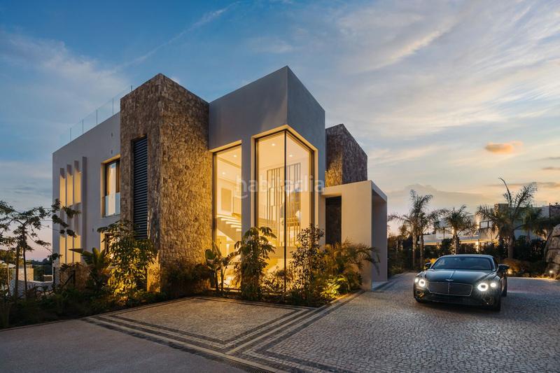 Foto fdcdceee-c21d-4fa5-aae8-69d08c84bf76. Chalet con parcheggio piscina in Nagüeles Alto Marbella