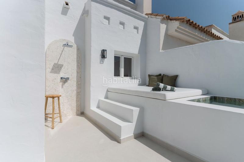 Foto 0767abb2-62a5-4847-bd8a-5d5ef2942a72. Duplex with parking pool in Las Brisas Marbella