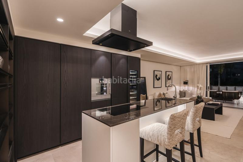 Foto f193e96a-a5f3-4201-a7d8-ed94cb73450b. Erdgeschoss mit parking pool in Puente Romano Marbella