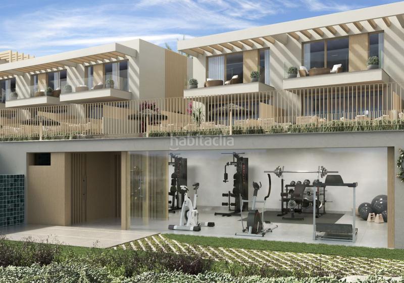 Foto a618dca6-265e-438c-bfa0-801e3f2128af. Casa a schiera con parcheggio piscina in Alcorrín Manilva