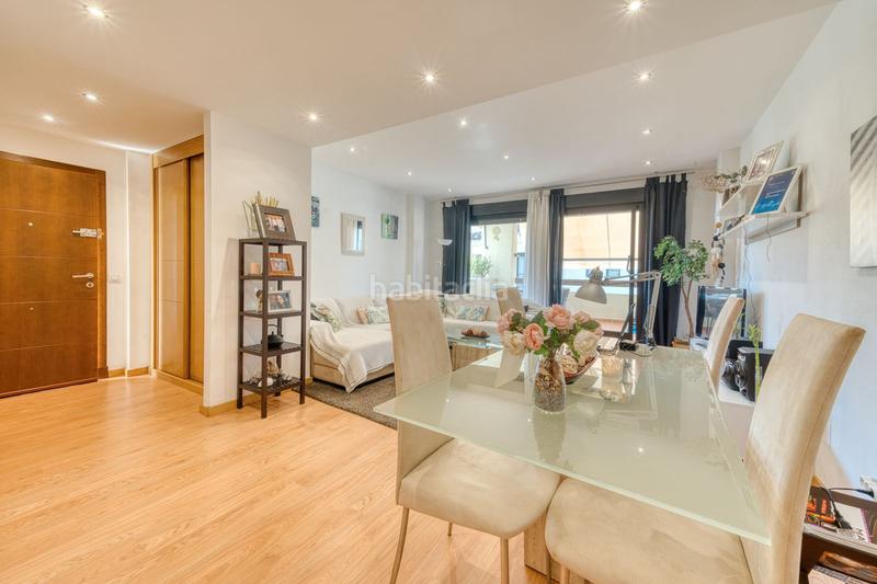 Foto b91f7702-4b08-4eb3-85d1-884f07a11d11. Erdgeschoss mit pool in La Concha - Resina Golf Estepona