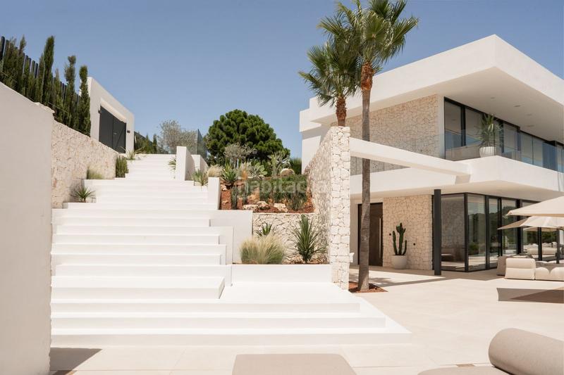 Foto cb1866ce-4e5c-47b3-ab62-b34d8883e010. Chalet con parcheggio piscina in Montemayor - Marbella Club Benahavís