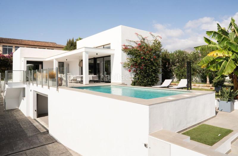 Foto 744058b7-d858-4989-84a7-e13090bcd822. Chalet mit parking pool in Valle Romano Golf Estepona