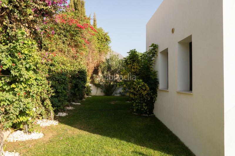 Foto fd654249-4f5d-462a-a9e8-c6c37bebdfd1. Xalet amb aparcament piscina a Valle Romano Golf Estepona