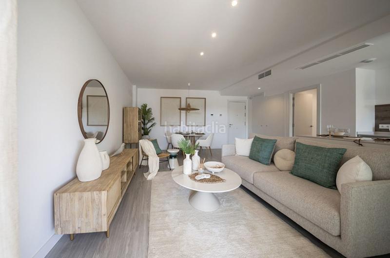 Foto 76654976-697f-4fe1-8e67-b0c42c7b52b0. Ground floor with parking pool in Zona Calvario Estepona