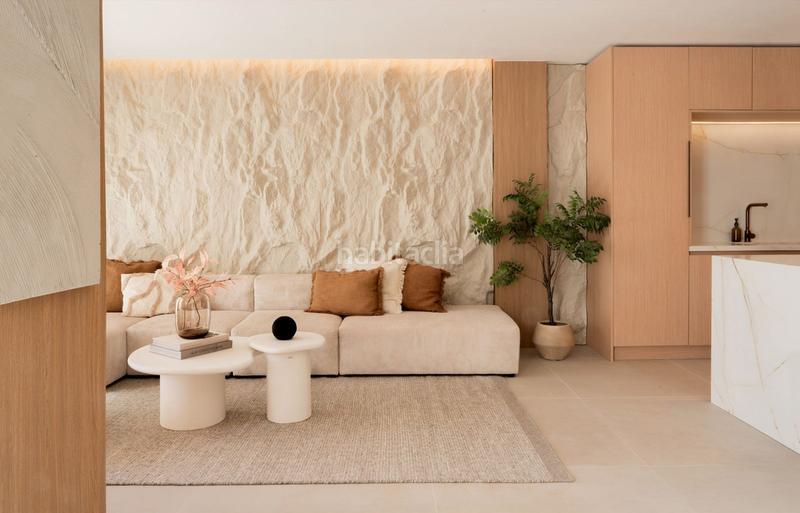 Foto acb80dad-d634-4330-8a54-ba5388ca57fc. Semi detached house with parking pool in Puerto Banús Marbella