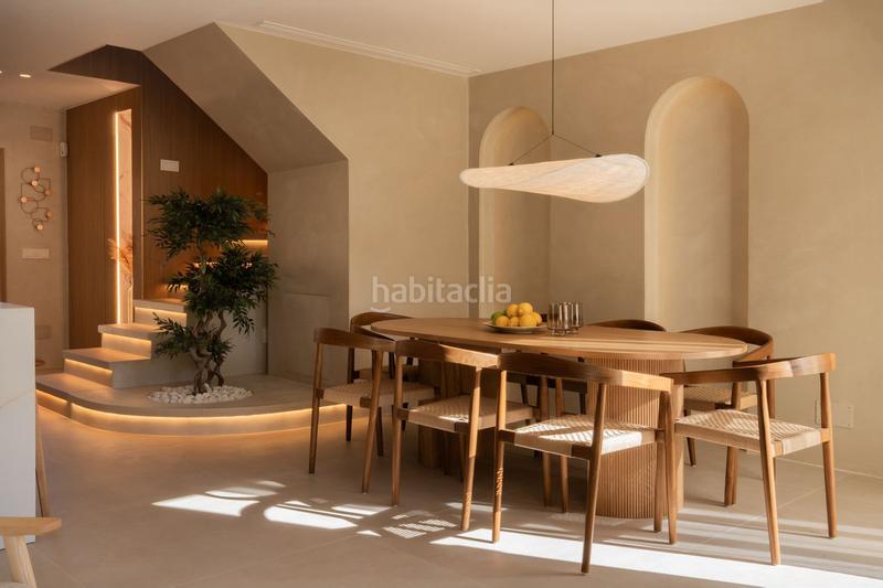 Foto fe413826-af93-47ec-a11d-1eed462e6a77. Semi detached house with parking pool in Puerto Banús Marbella