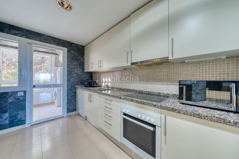 Foto 6aa54fe6-0d2c-4abf-9820-4a1521b41a39. Ground floor with parking pool in La Quinta Benahavís