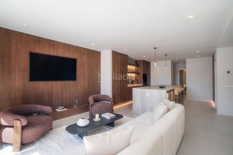 Foto a7d5894a-4444-4035-a728-50744af17634. Duplex avec piscine dans Los Naranjos Marbella