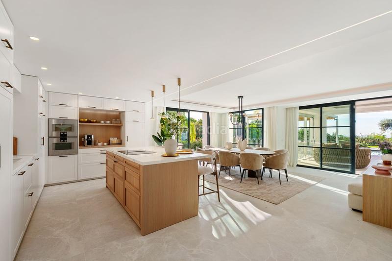 Foto 3cd578aa-d80b-4300-854b-e2f8f3c9bd07. Chalet avec parking piscine dans La Quinta Benahavís