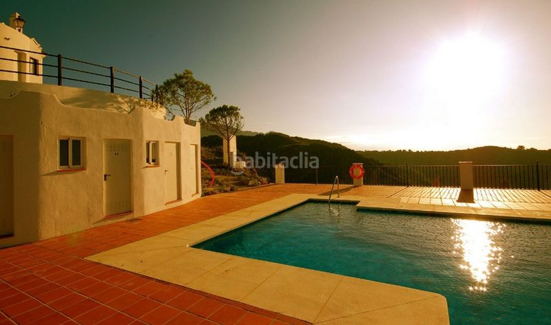 Foto 71dea883-b286-4c05-91c0-0381489ca68a. Casa adossada amb aparcament piscina a Casares pueblo Casares