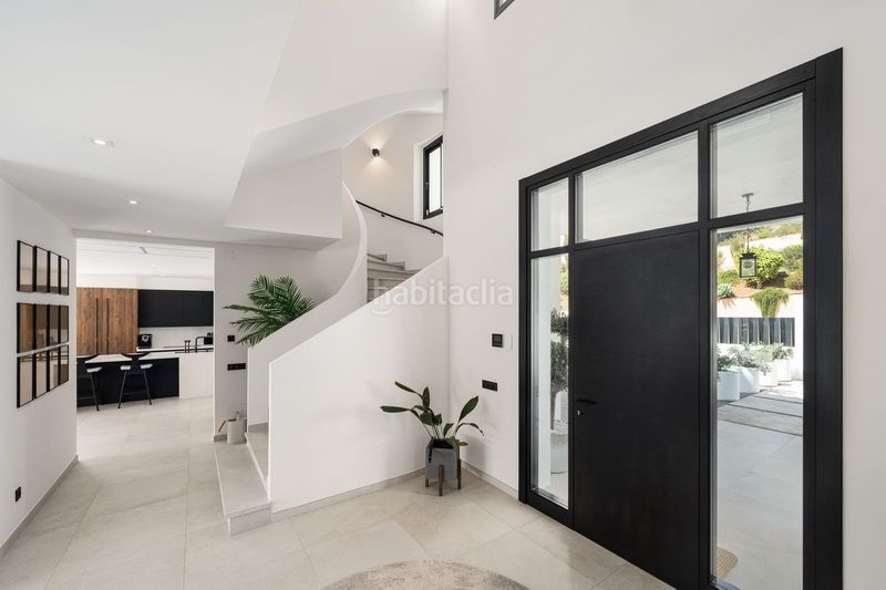 Foto e459f0f5-7a12-4bf1-a333-d54a7c38128a. Chalet en Santa María Marbella