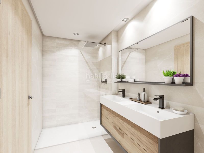 Foto f34272e3-57ee-45b1-8b29-dbc291683863. Casa adossada amb aparcament piscina a Istán