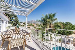 Chalet à Nueva Andalucía centro