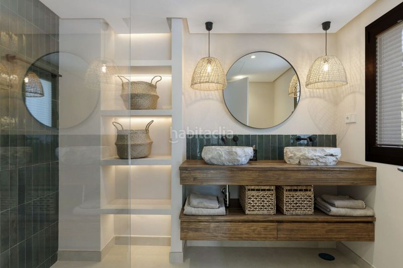 Foto ffedb89a-d306-42f5-98eb-2e78dbe0fcd9. Chalet en El Paraíso Benahavís