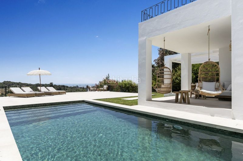 Foto 0c122c24-e257-4843-b029-9434765d750f. Xalet amb aparcament piscina a El Paraíso Benahavís