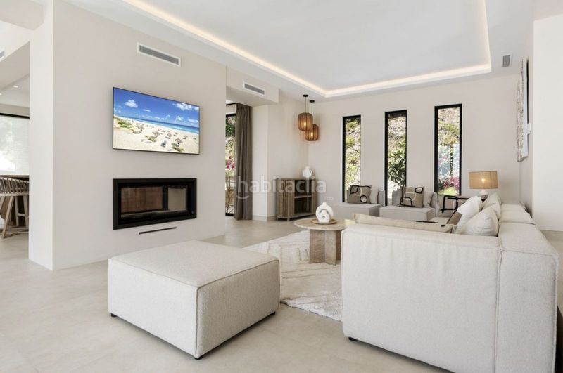 Foto 97a83ab1-737f-4fe5-a025-46a0c0eafa90. Xalet amb aparcament piscina a El Paraíso Benahavís